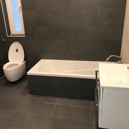 Brand New Modern 2 Bed 2 Bath In St Julian's * Ta' Ċikkun