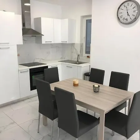 Apartment Brand New Modern 2 Bed 2 Bath In St Julian's