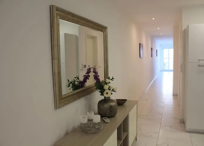 Brand New Modern 2 Bed 2 Bath In St Julian's 아파트 Ta' Cikkun